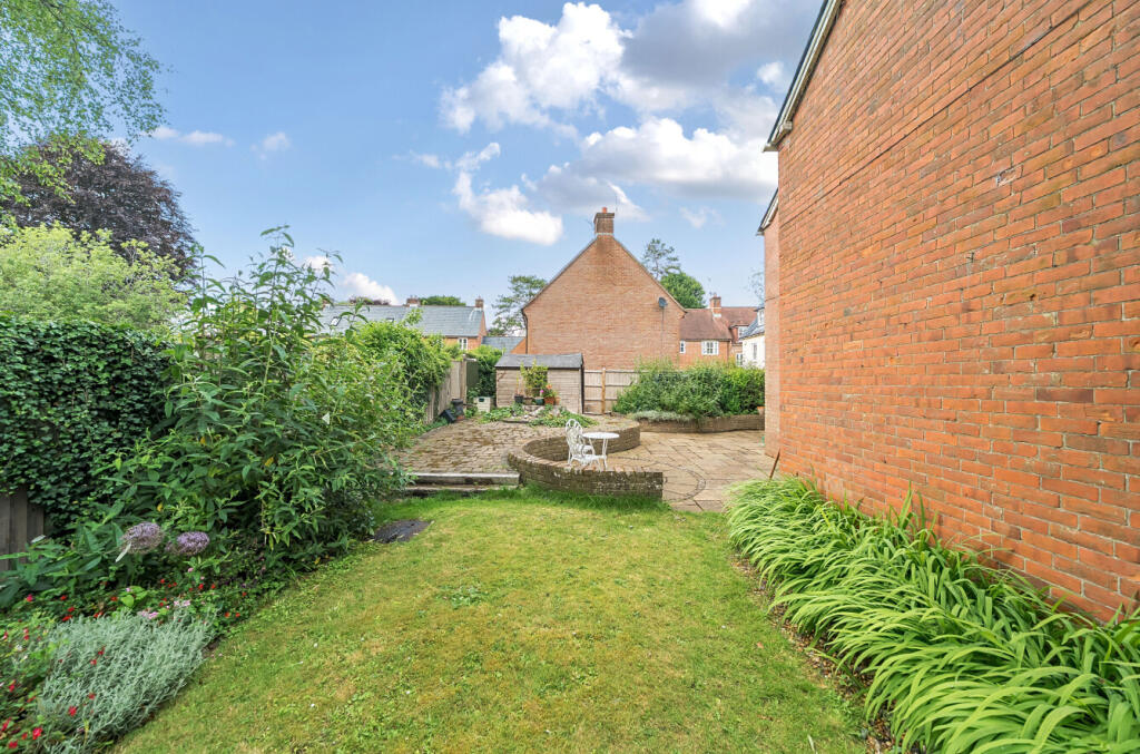 1302544-3-684b1d4...