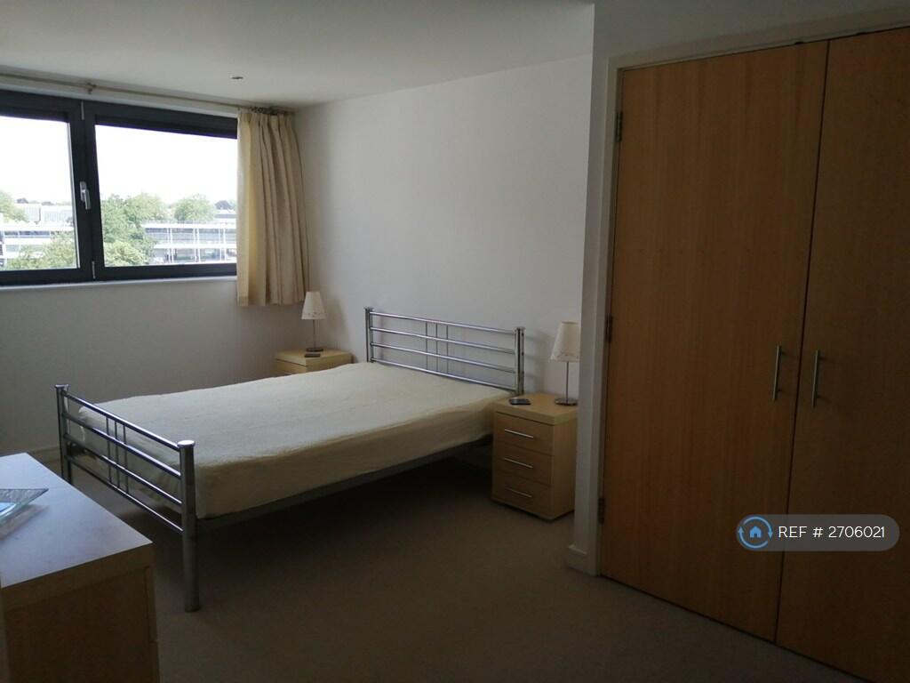Main Bedroom
