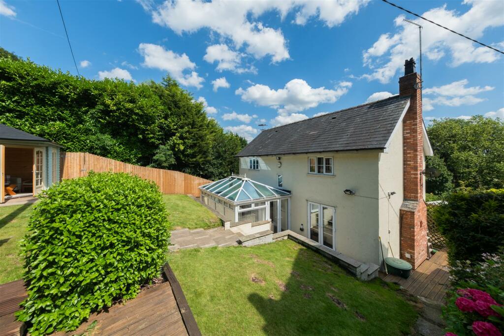 8 Runcorn Road-037.jpg