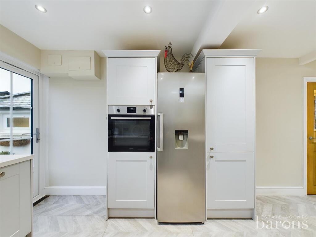 CAM05005G0-PR0019-STILL007 - Copy.jpg