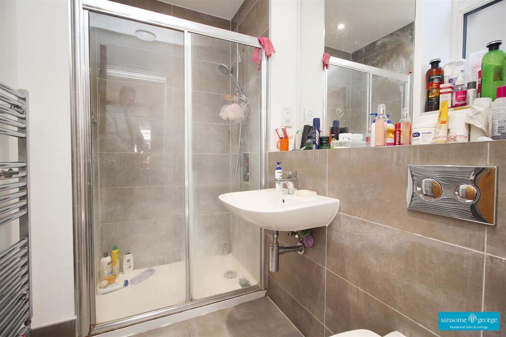 En-suite to Bedroom 1