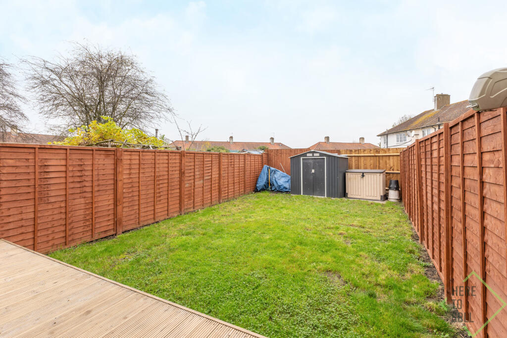 15 Flexmere Rd, London N17 7AU-15