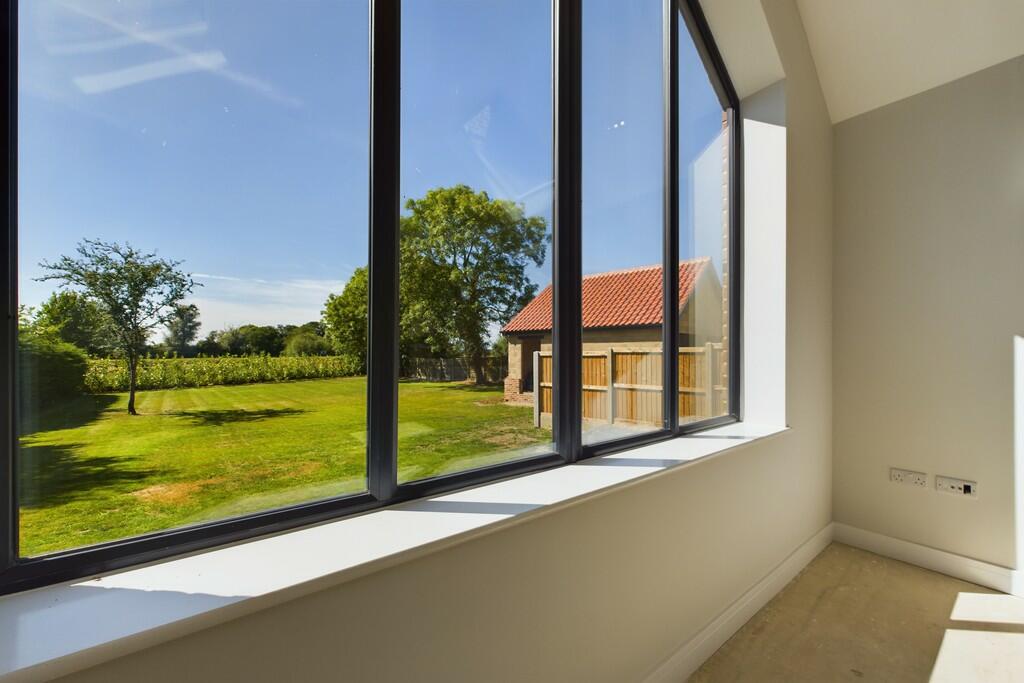 CAM01211G0-PR0081...