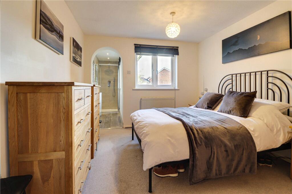 Bedroom/Ensuite