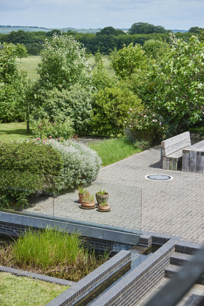 218864 - DGLA1233.jpg