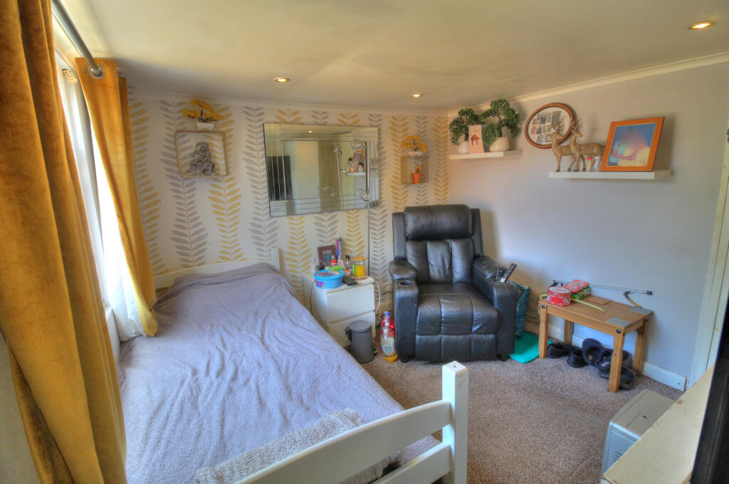 Lodge - Bedroom