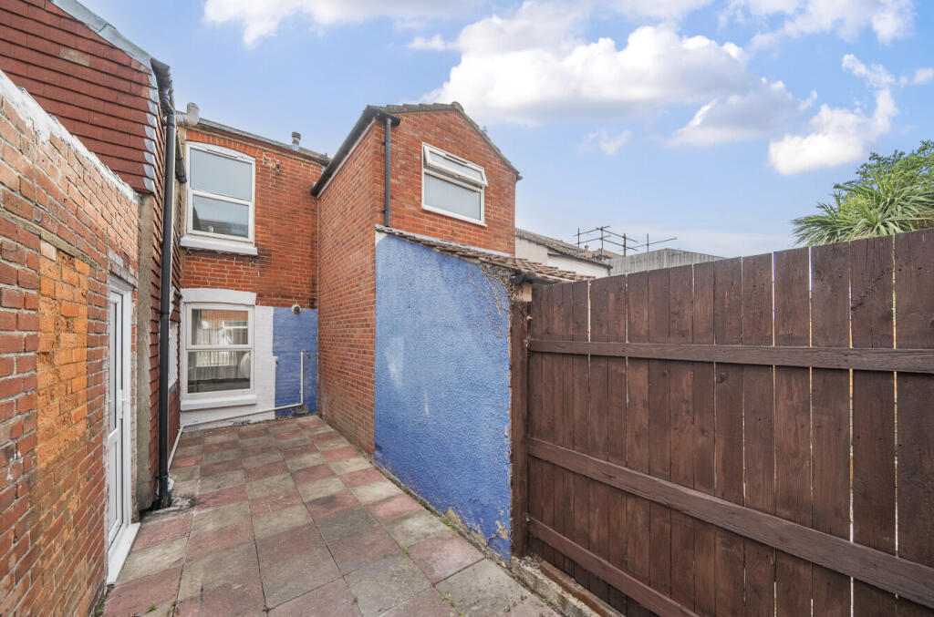 1336691-9-6895f51...