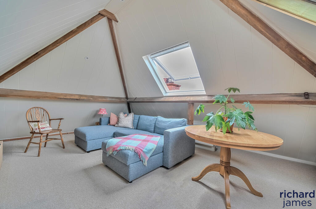 0941c2d7a98a49ef91d4812f9db90e2f