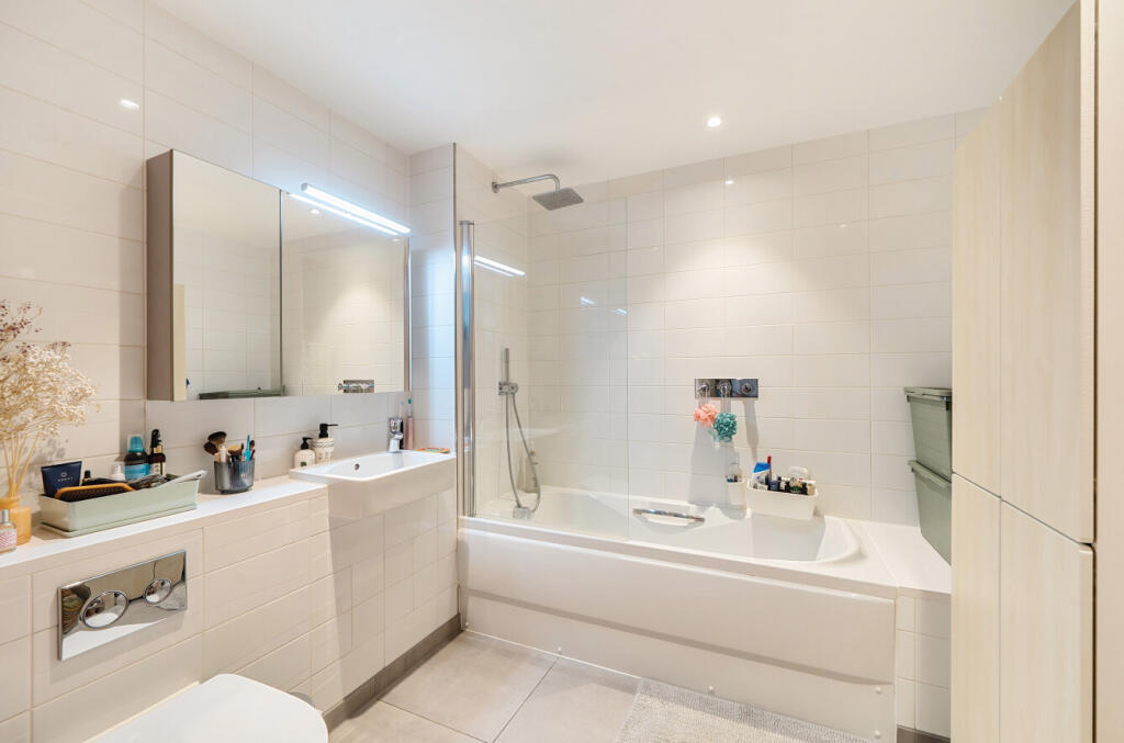 1336928-23-689c8a...