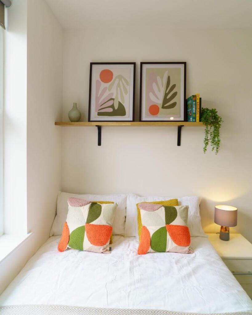 Room 7