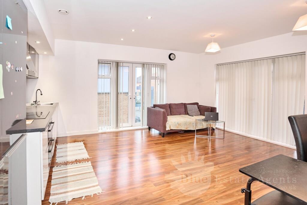 Open Plan Kitchen &amp; Lounge