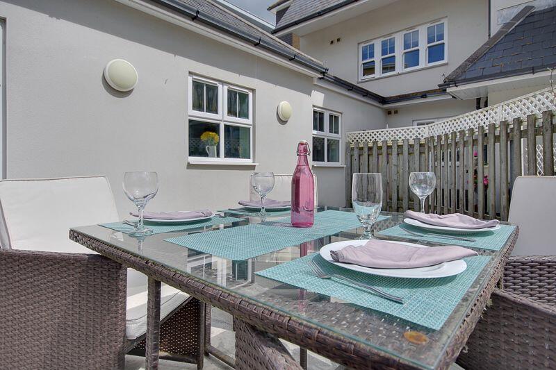 Private Courtyard/Garden