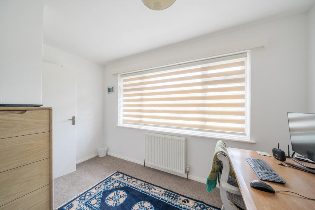 1299548-6-6830649...