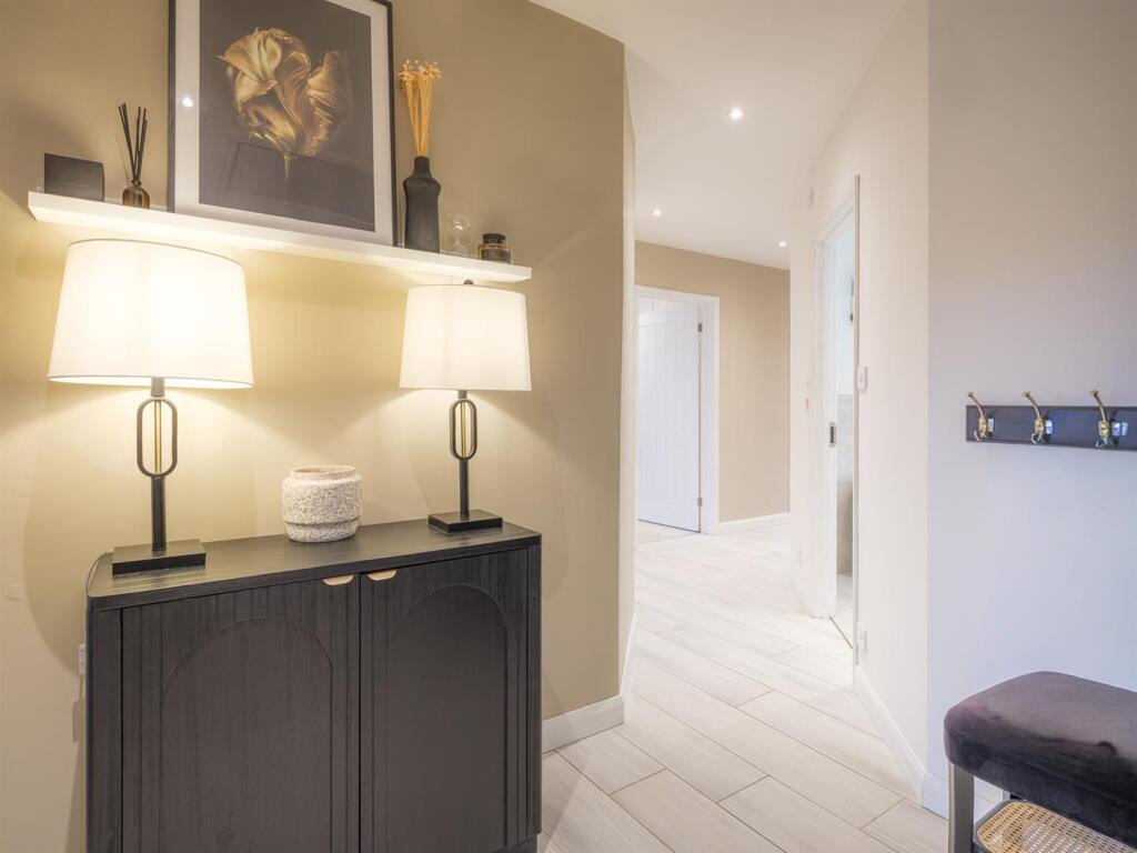 50a Stanton St Quintin-23.jpg
