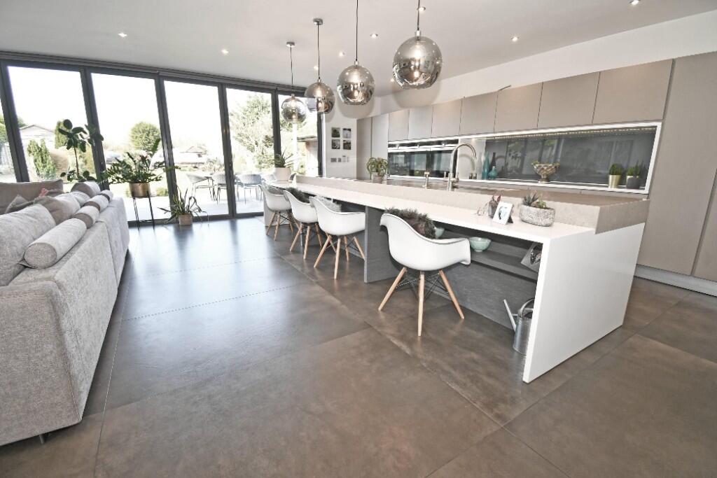Kitchen/Breakfast Ar