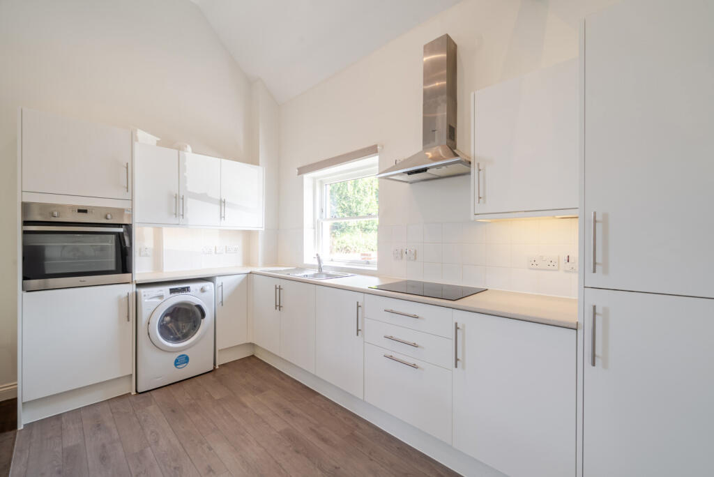 1340144-7-689a034...