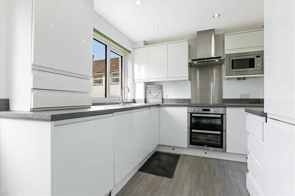 Kitchen (1)