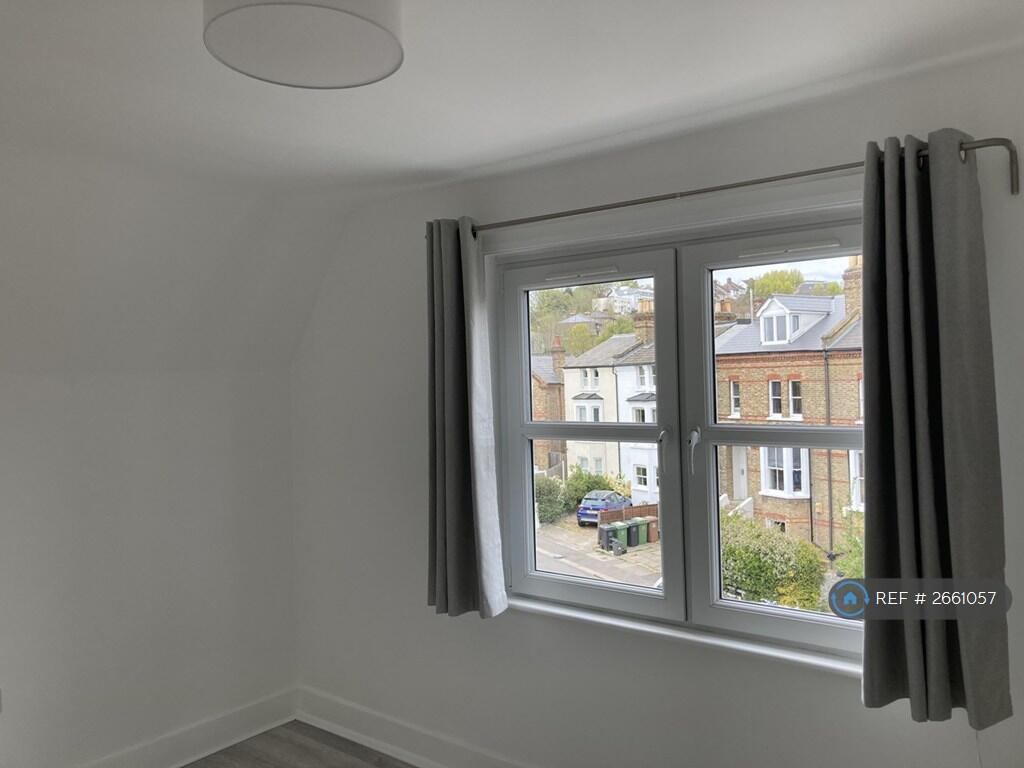 Bedroom (Actual Curtain Is Different)