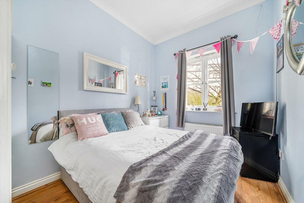 Bedroom 2.jpg