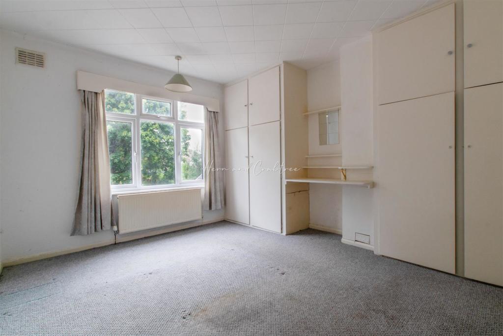 St Angela Road, Heath, HernCrabtree (3).jpg