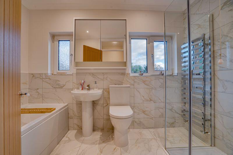 Stunning re-fitted bathroom