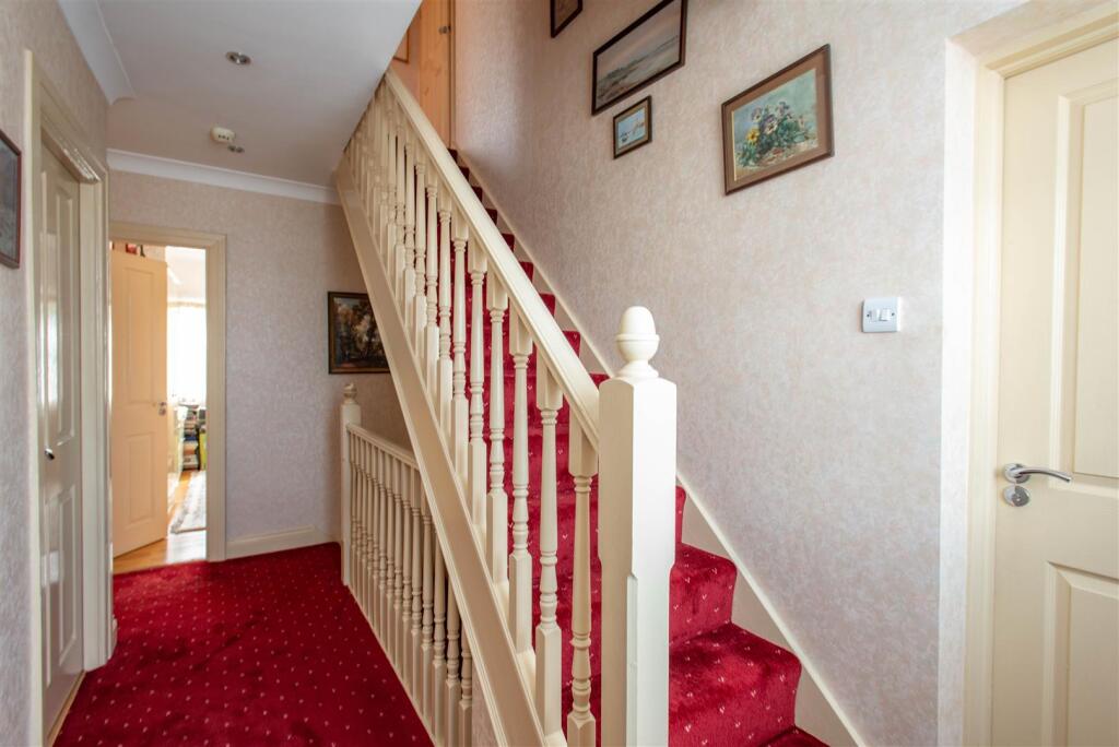 2024.09.23 - 6 Lancing Rd, BR6 0QT-8374.jpg