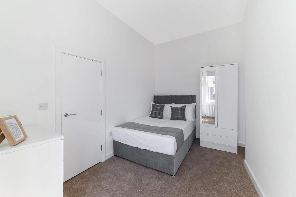 12_16988317941191.jp