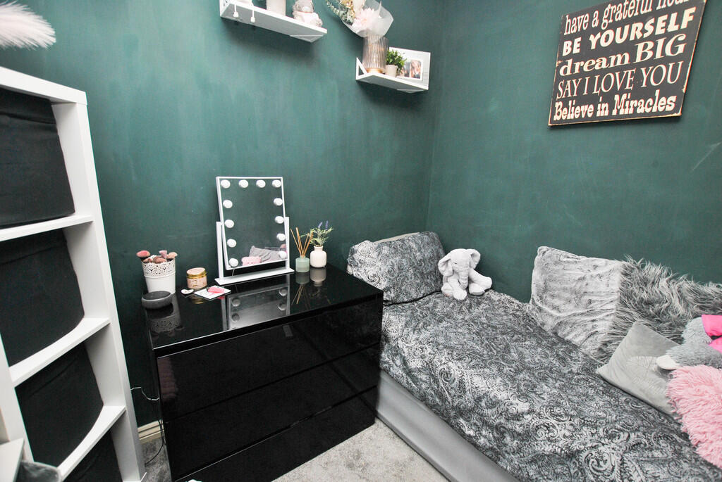 Bed3_edited