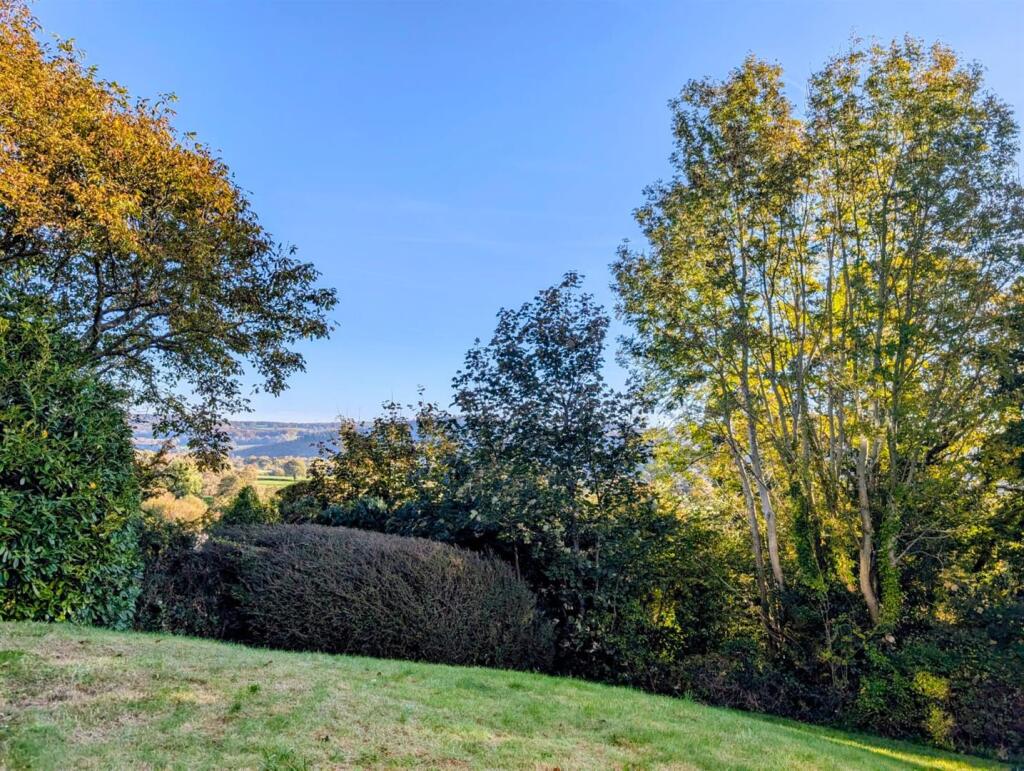 WhatsApp Image 2025-10-17 at 14.42.27_6ecae849.jpg