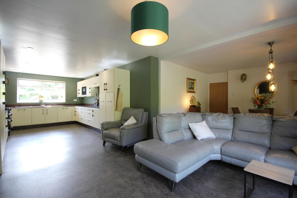 Living/Kitchen/Diner