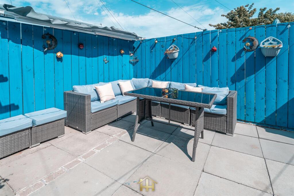 22 BALBEGGIE TERR DD4 8RL EDIT (32 of 48).jpg