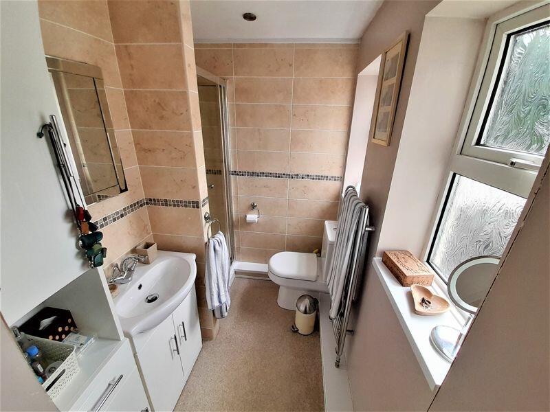 En Suite Shower Room