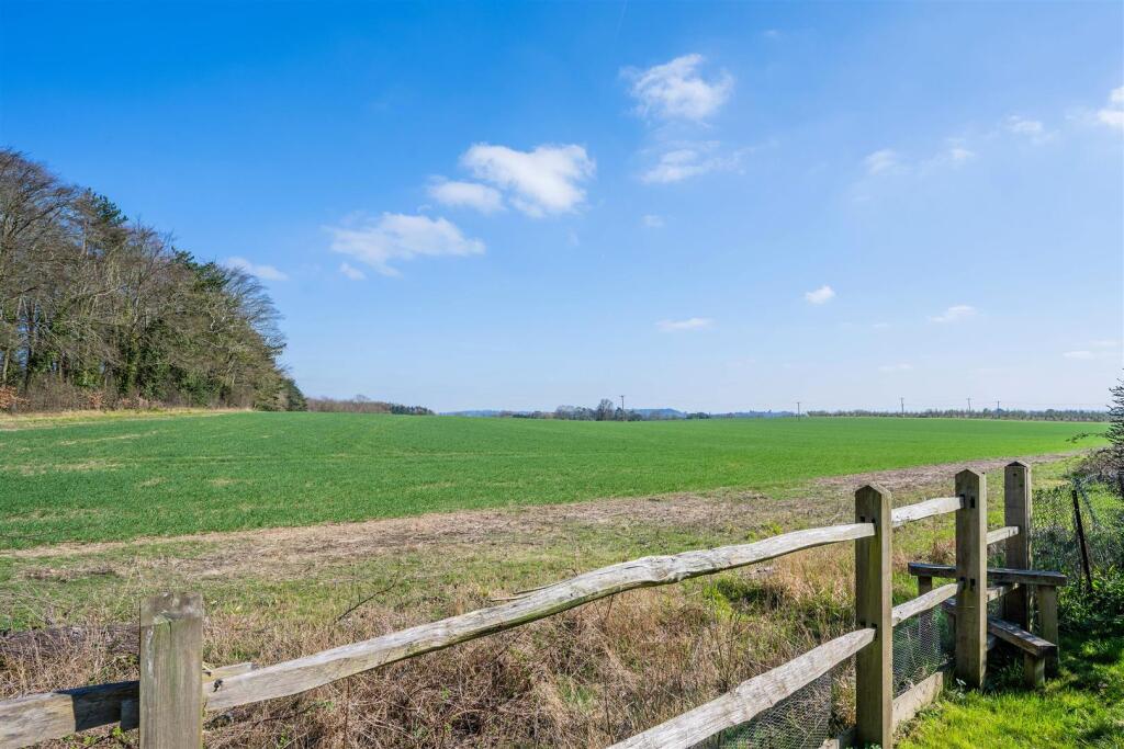 PEBBLECOMBE LEA (23).jpg