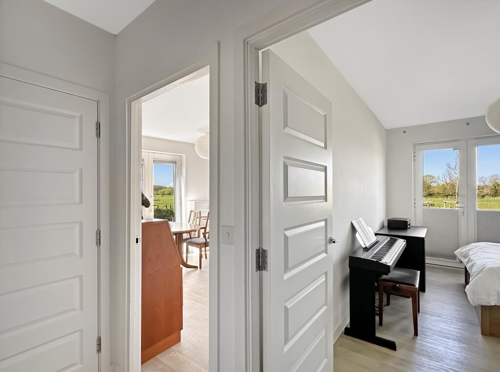 6663fad0df3f5afb76ea55b0330be2709a017143