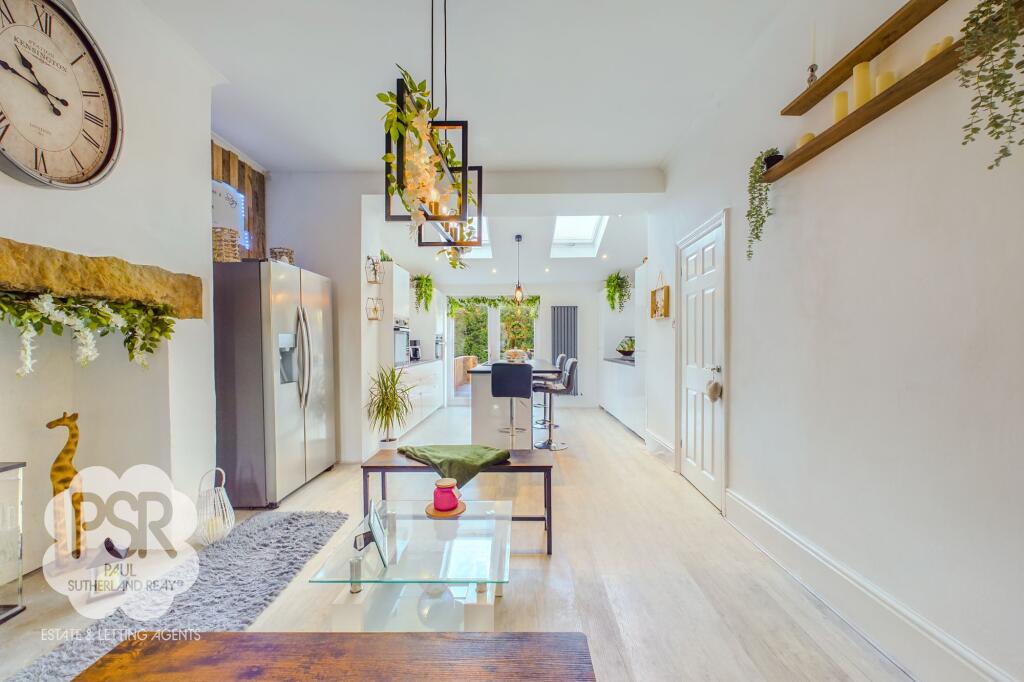 Kitchen Diner / Snug