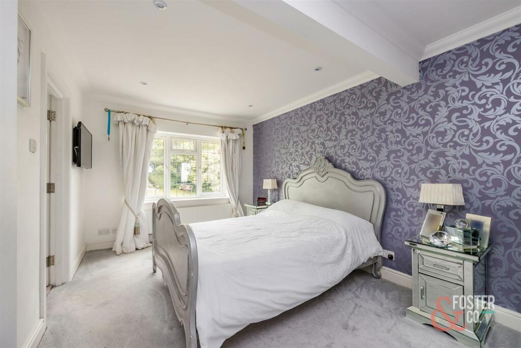 Welesmere Road, 12-11.JPG