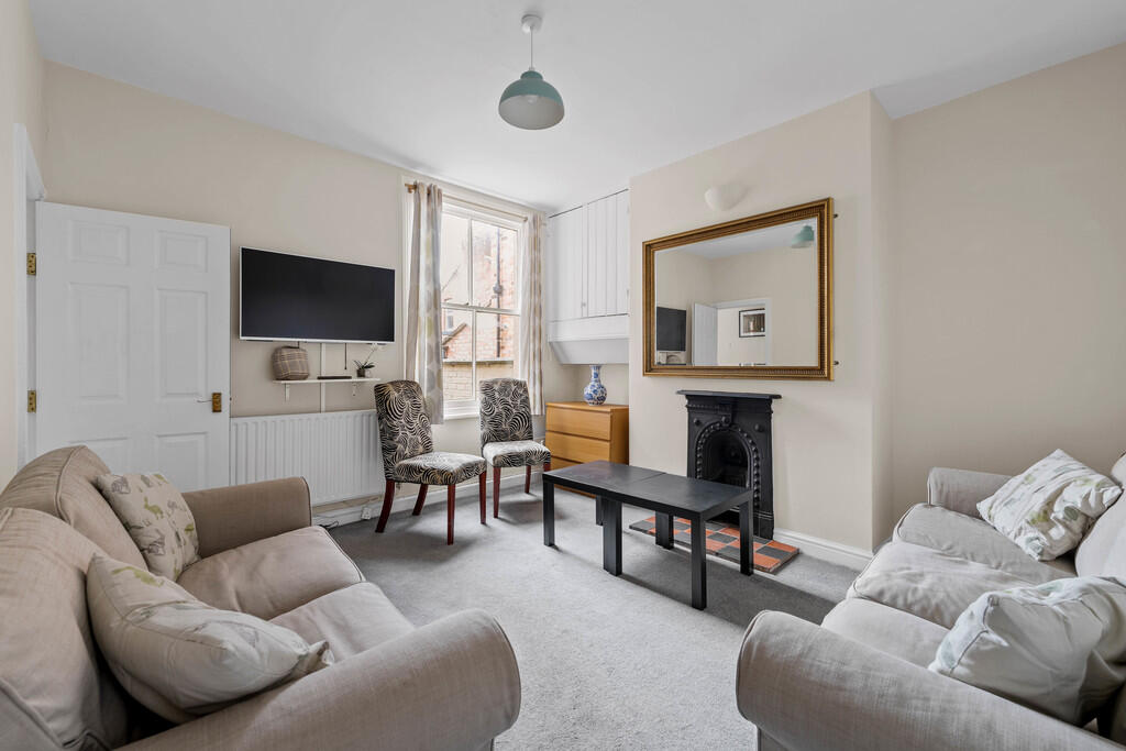 18 Gresford Avenu...