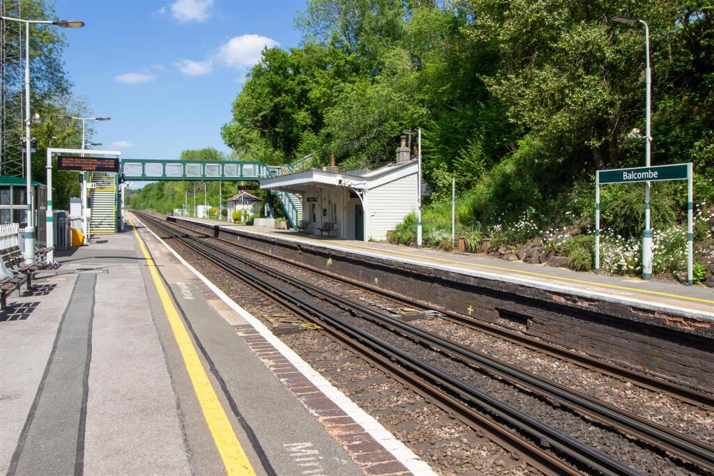 Balcombe Station.jpg