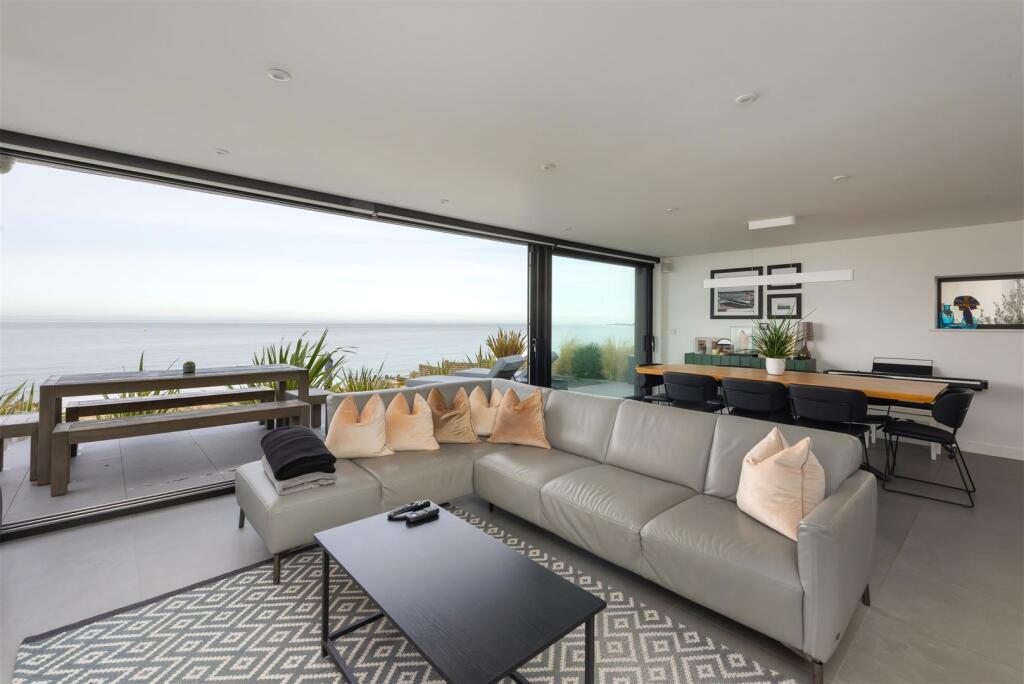 Admiralty Walk, Seasalter, Whitstable