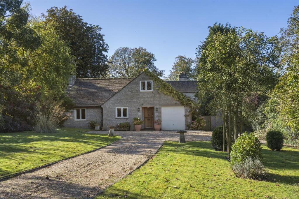 79319_Lime Tree Cottage Eastcombe(3).jpg