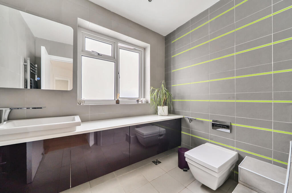 1326956-16-687639...