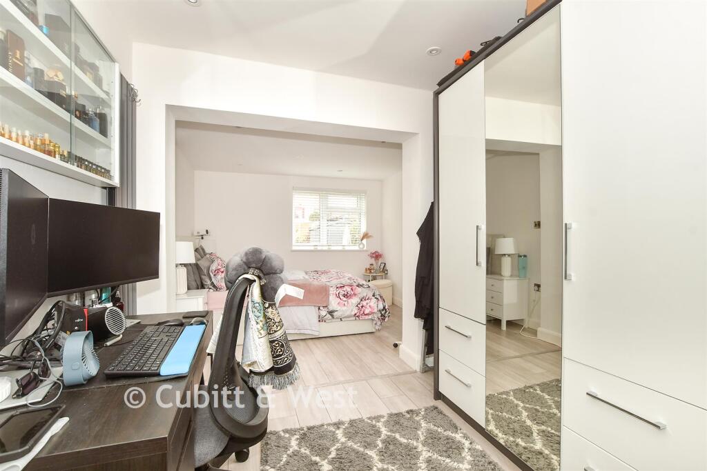 Dressing Area
