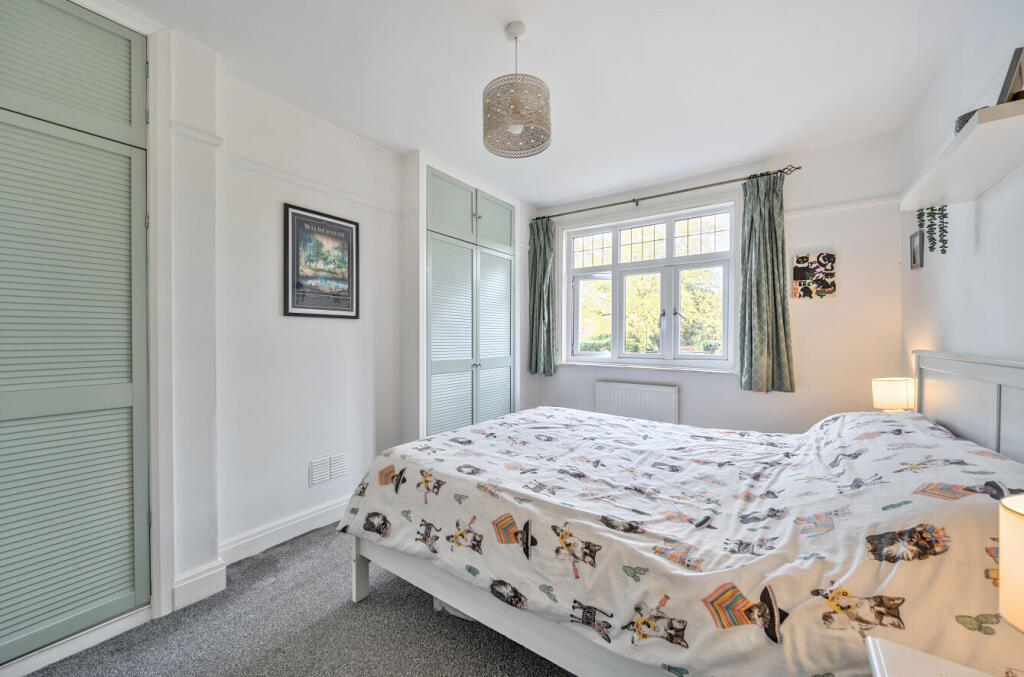 1370385-17-68fa11...