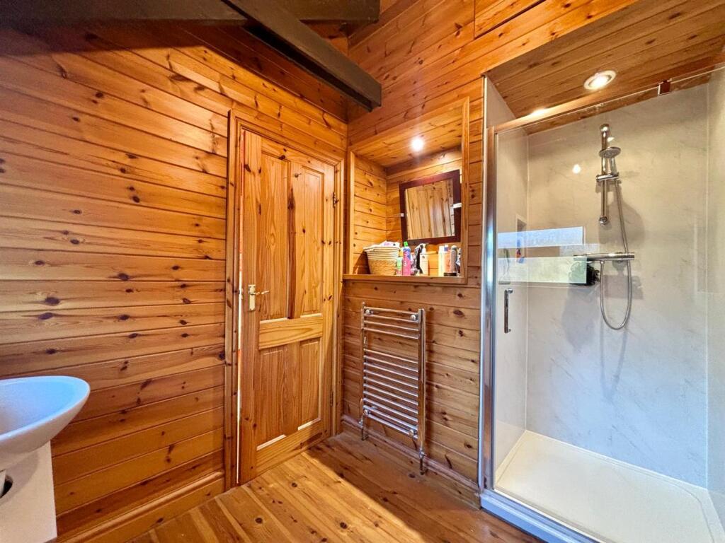 WhatsApp Image 2025-12-03 at 10.31.02 (1).jpeg