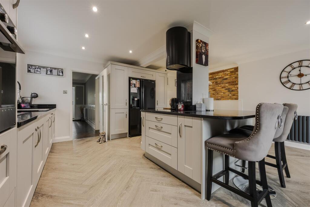 Kitchen diner