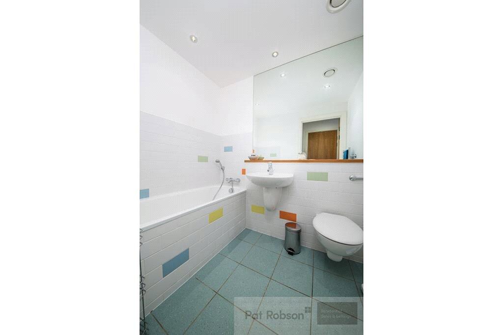 Picture 9