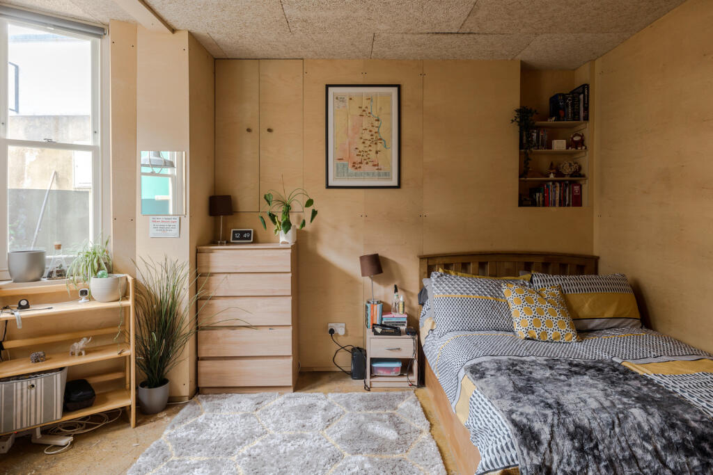 218640 - 21 Ickburgh Road-67.jpg