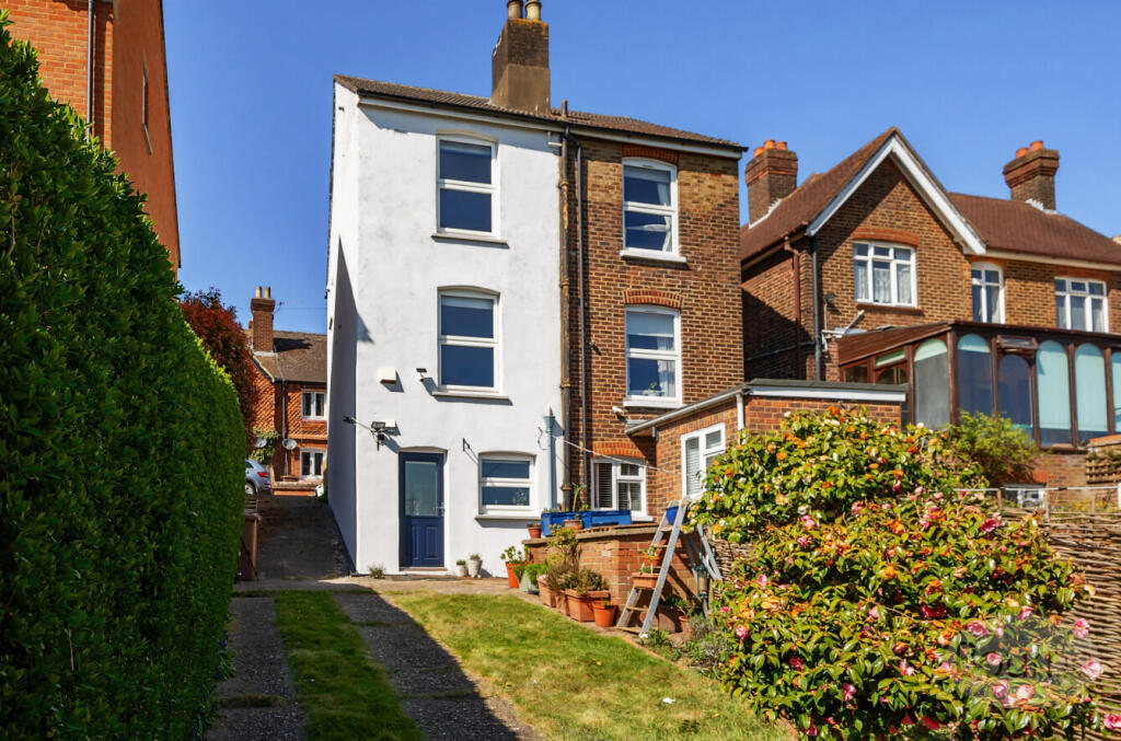 c950dad8-e1e7-45d...