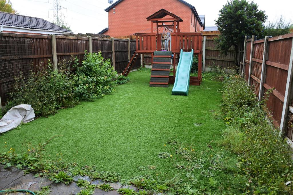 Rear Garden.JPG