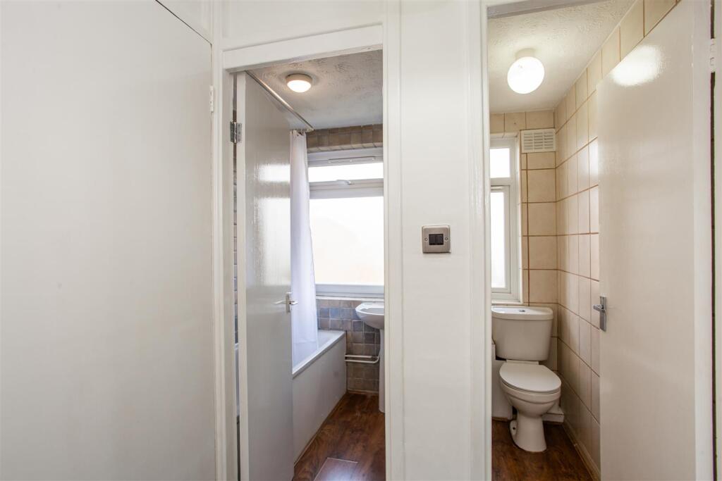 Bathroom/WC